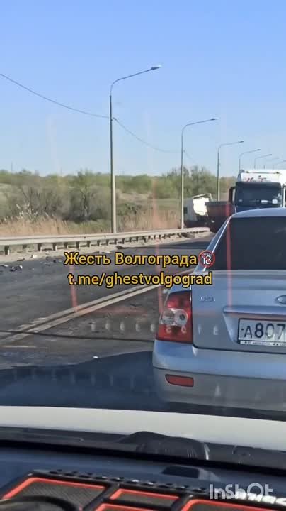 Серьезная Авария на 3 продольной, чуть ниже птицефабрики в Волжском, 21.04.2025 в 09:00