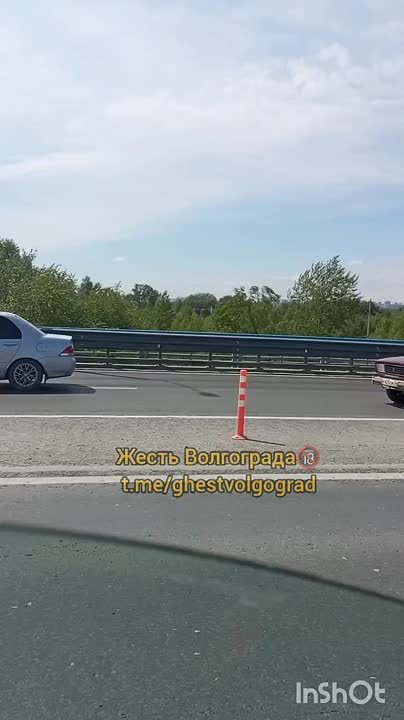 Из Краснослободска в сторону Волгограда, у кого-то выпали бетонные блоки походу... в Волжском, 02.05.2025 в 18:00