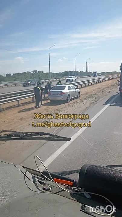 Утром, авария в сторону Средней Ахтубы, после поста ГАИ через Волгу. в Волжском, 12.05.2025 в 22:30