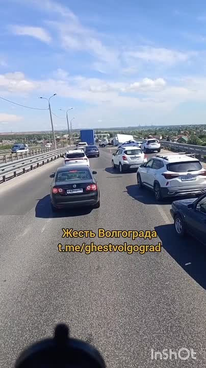 🗣Третья продольная. От больничного комплекса в сторону шайбы ДТП. в Волжском, 01.06.2025 в 11:00