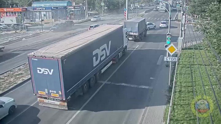ДТП в Советском районе Волгограда, видео в Волжском, 18.08.2025 в 18:30