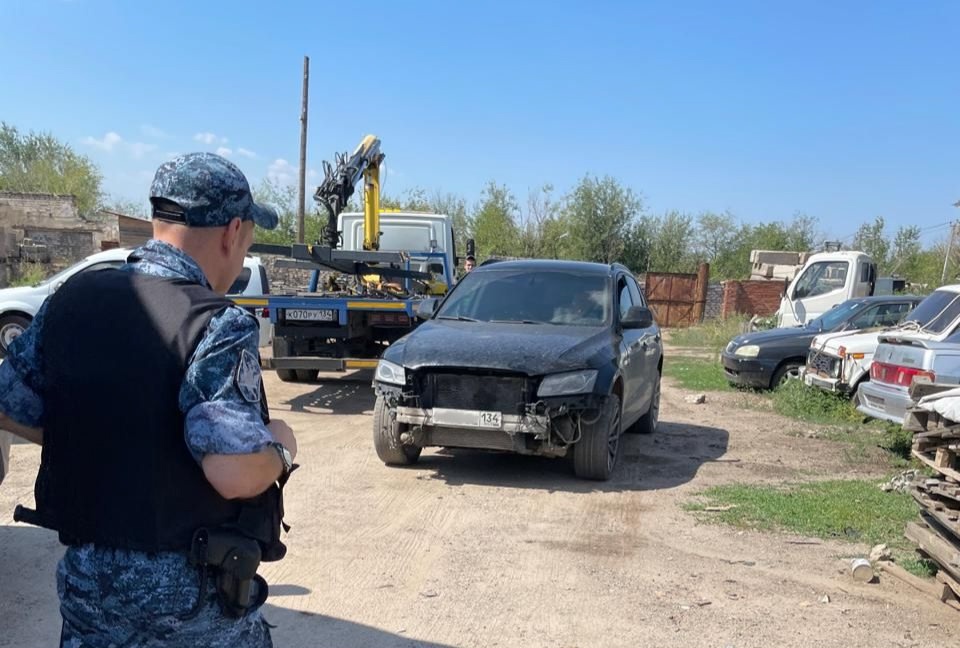 Житель Ленинского района накопил 3,5 млн долгов, в том числе 1460 неоплаченных штрафов ГИБДД, и стал «клиентом» службы п... в Волжском, 21.08.2025 в 10:30