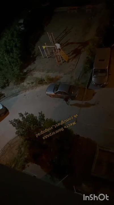 Нам пишут: В ночь с пятницы на субботу в районе 