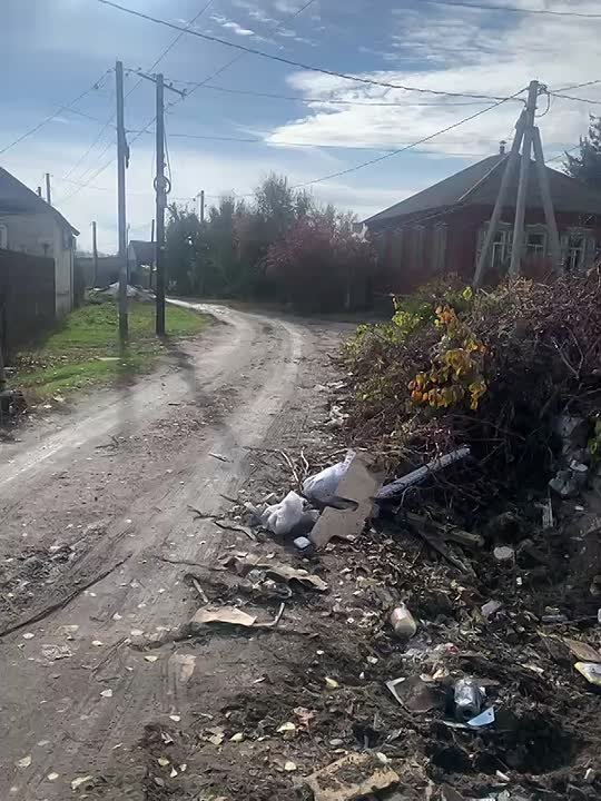 Вот такая жесть на Лавровой происходит 😳 в Волжском, 31.10.2025 в 17:00