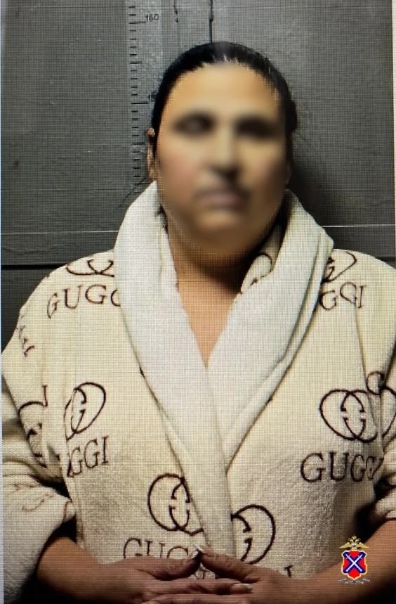 Волгоградские полицейские задержали подозреваемую, похитившую денежные средства у 86-летней пенсионерки в Волжском, 16.03.2026 в 16:30